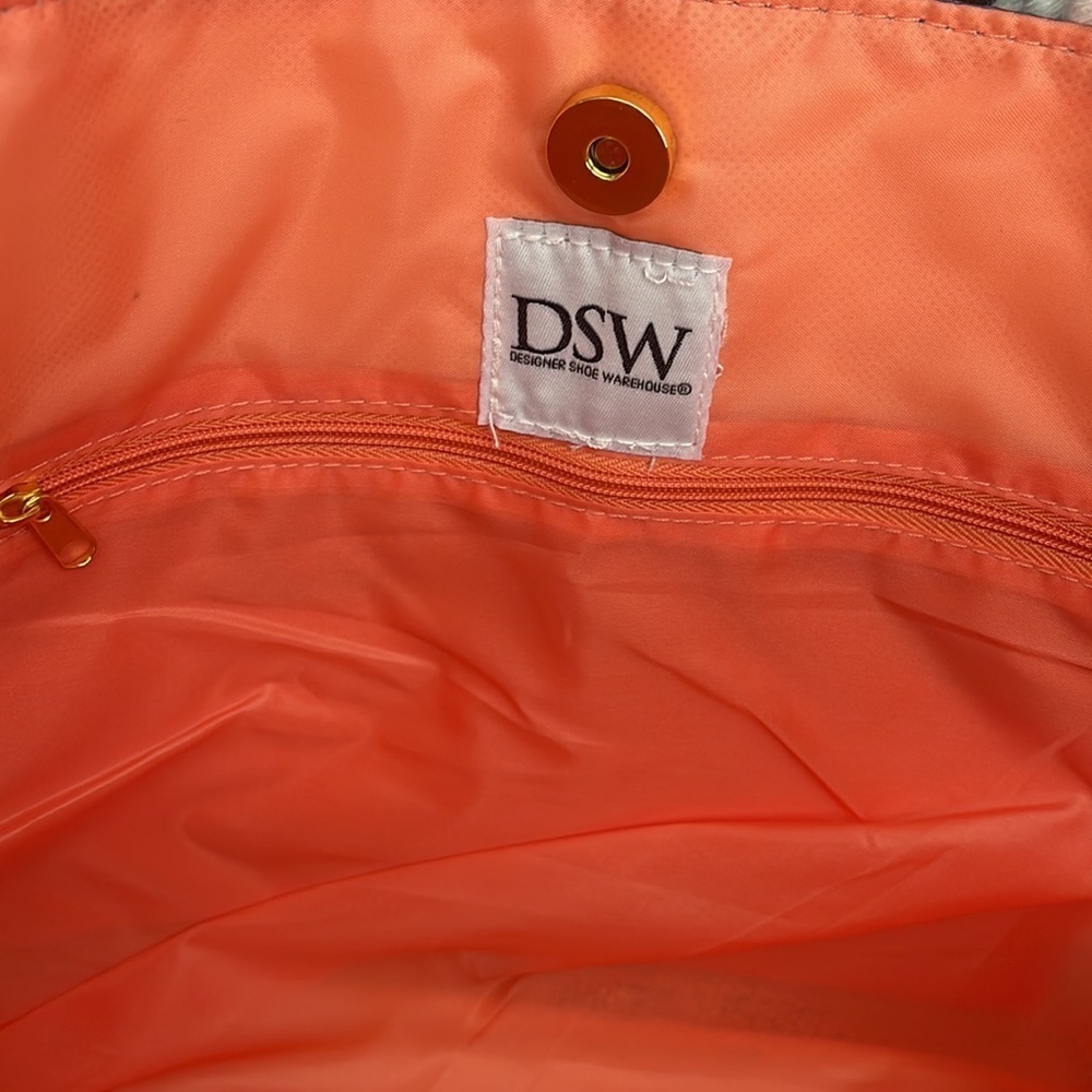 DSW tote and cosmetic’s bag - Picture 7 of 7